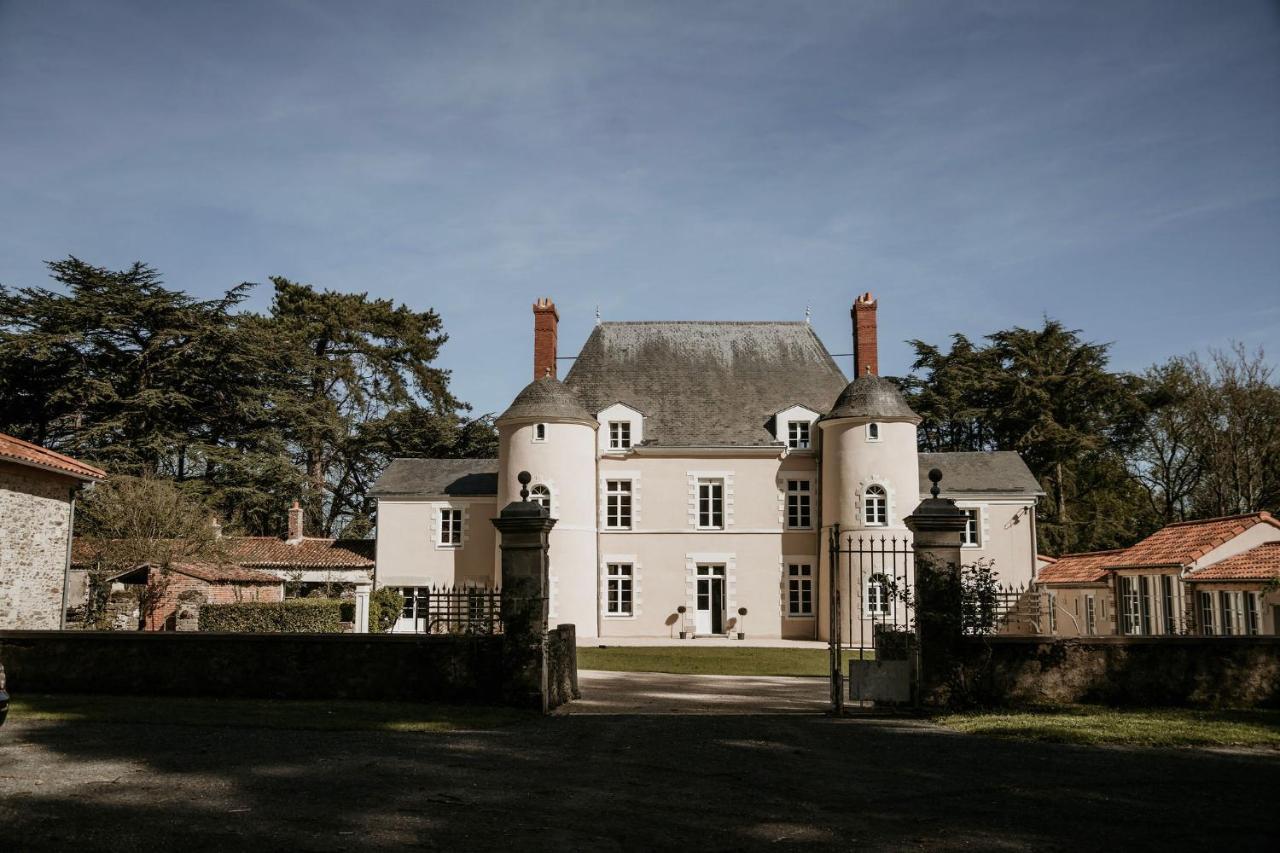 Domaine De La Mazure Bed & Breakfast La Chapelle-Basse-Mer Dış mekan fotoğraf