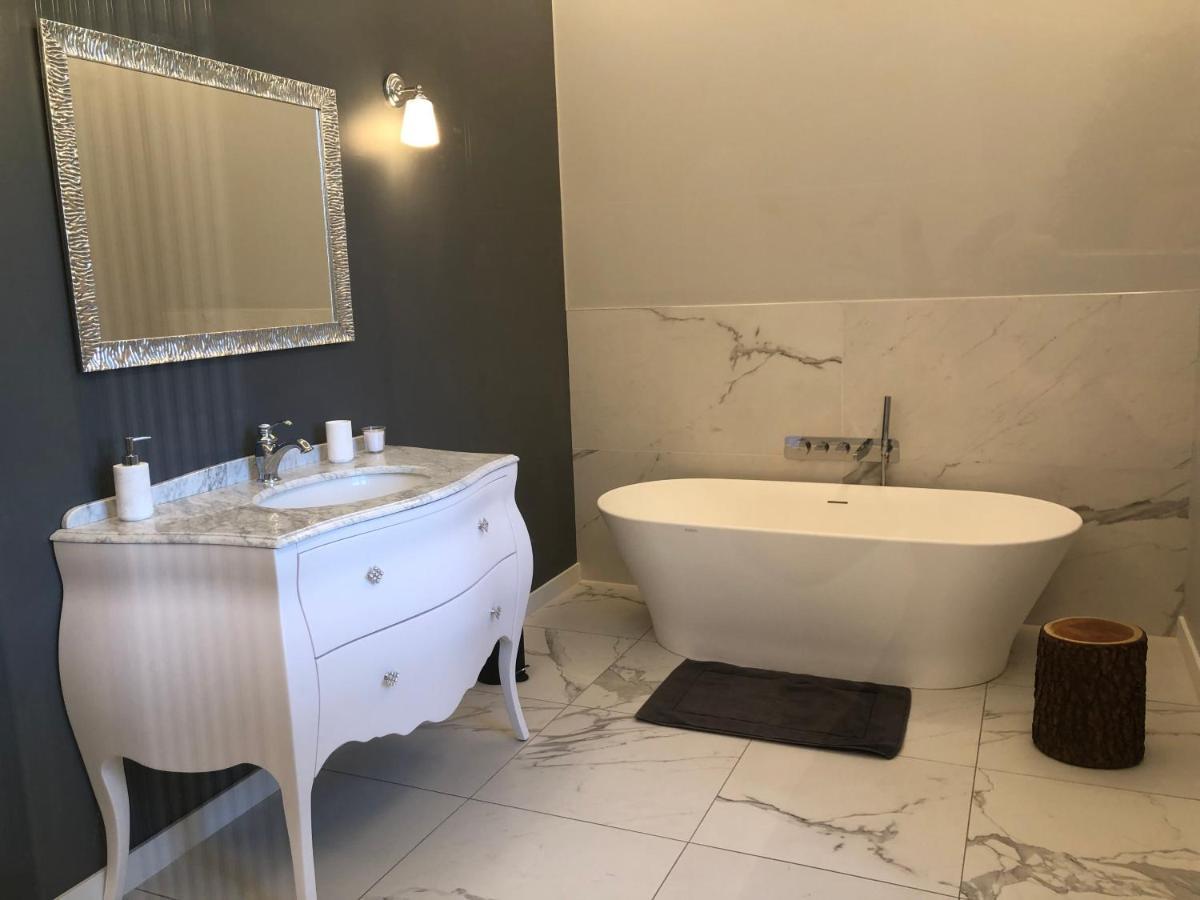 Domaine De La Mazure Bed & Breakfast La Chapelle-Basse-Mer Dış mekan fotoğraf